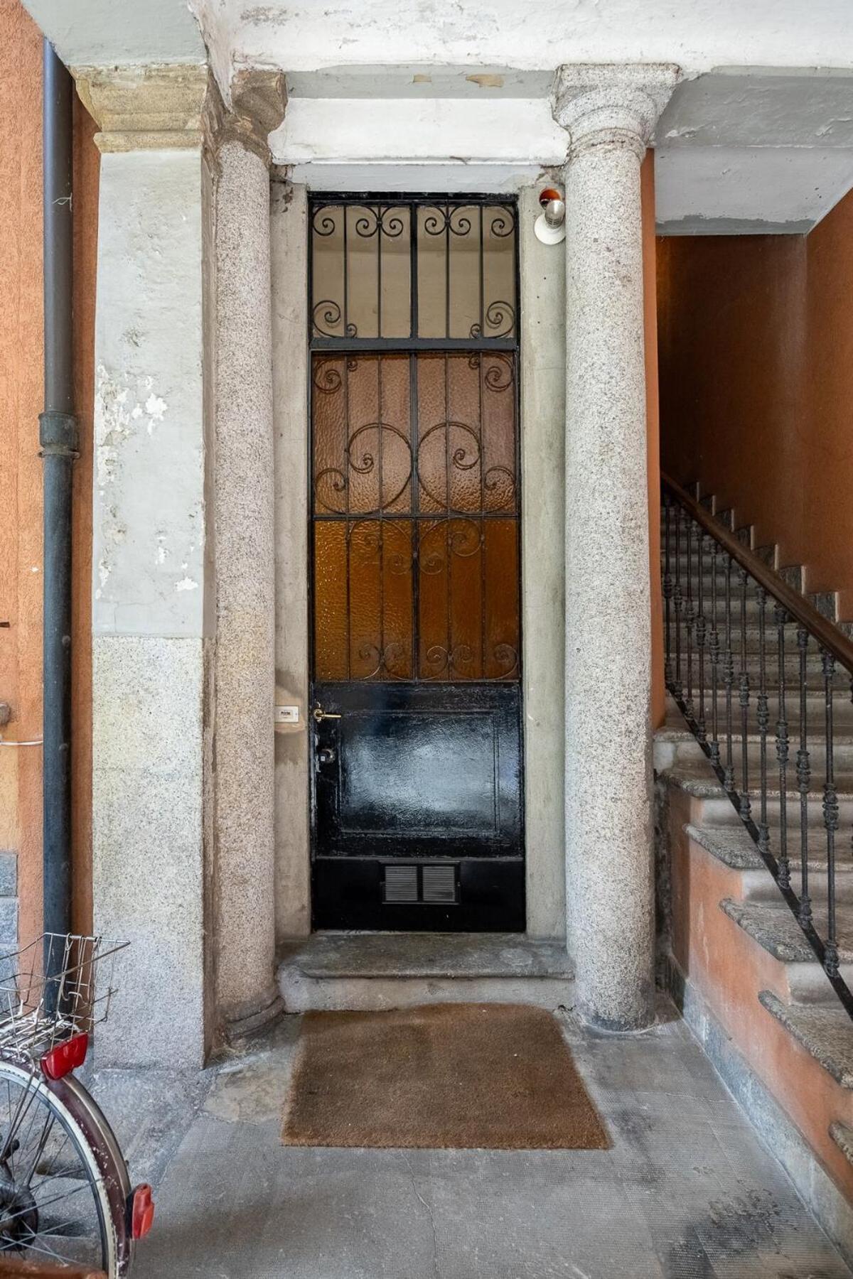 Loft Di Design Centro Milano Apartment Luaran gambar